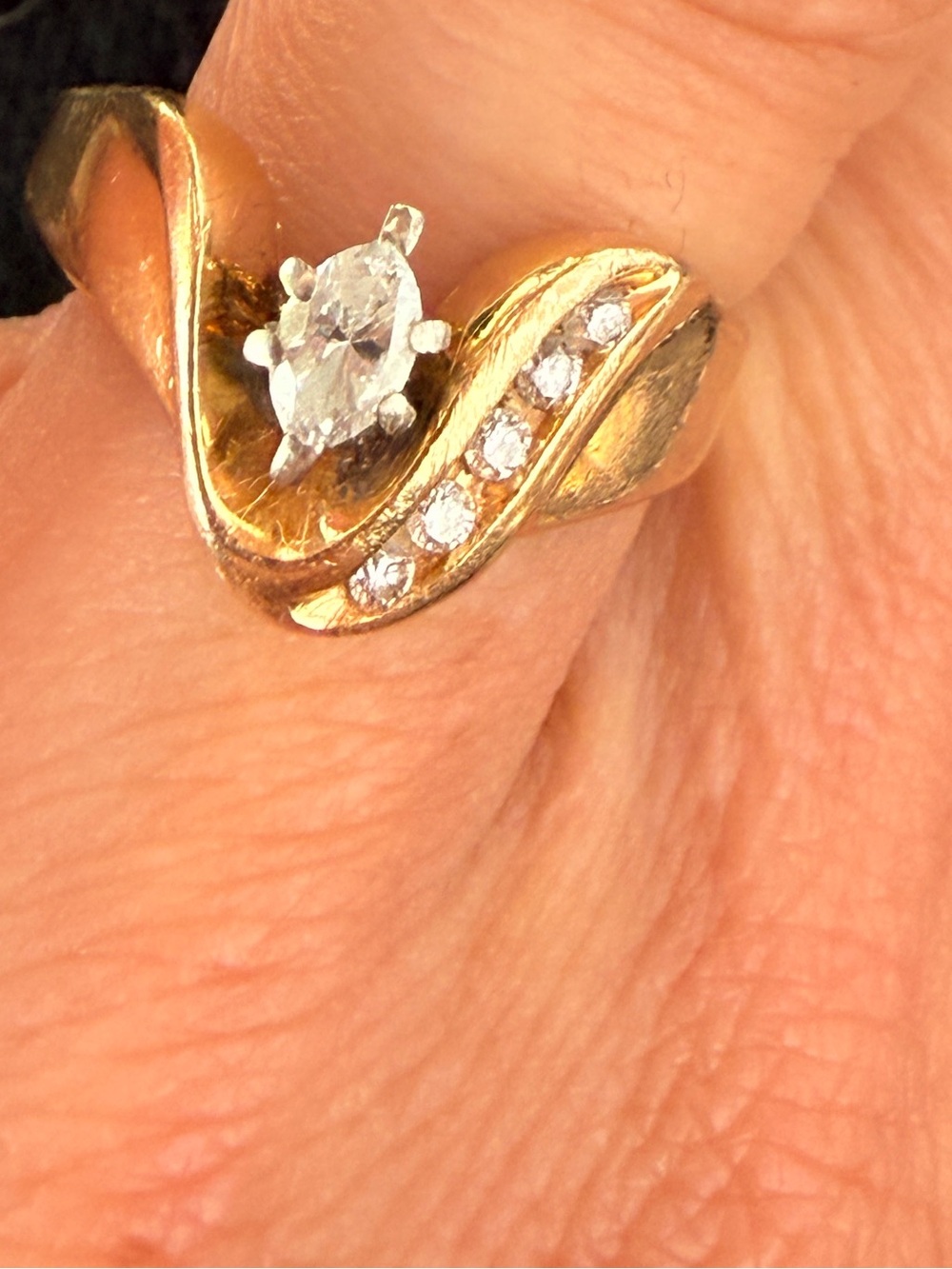 Vintage Zales 14k Gold .50 ctw Marquis and round Diamond Ring Sz 7